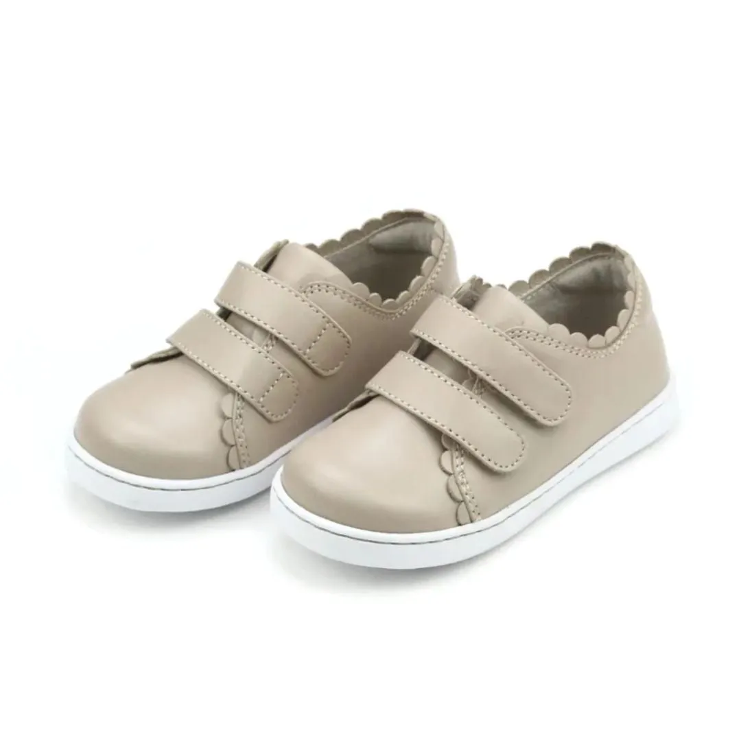 Caroline Scalloped Sneaker (Toddler/Little Kid)