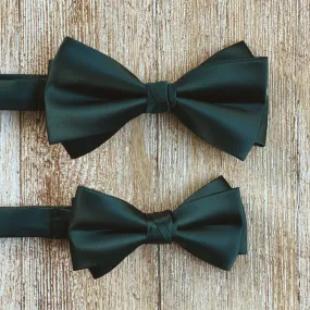 Emerald Green Satin Bow Ties