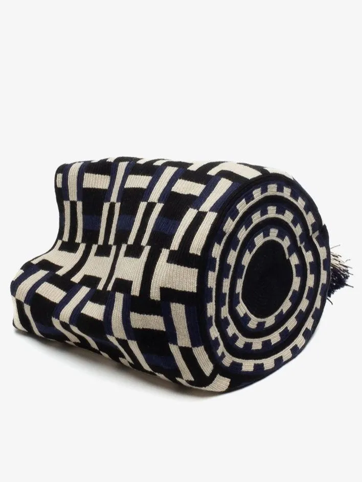 Melbourne Wayuu Navy & Beige