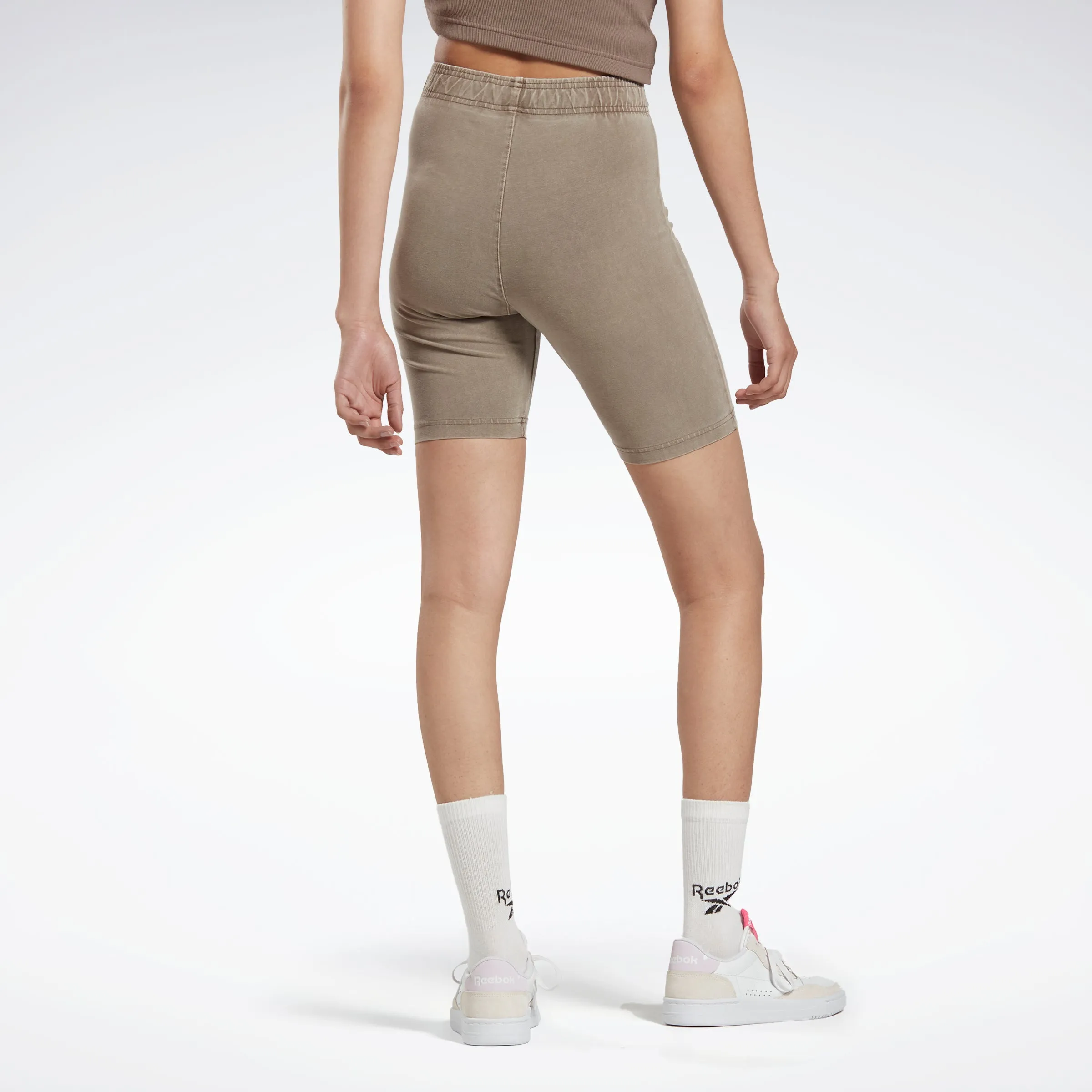 Reebok Apparel Women Classics Natural Dye Legging Shorts Trekgr