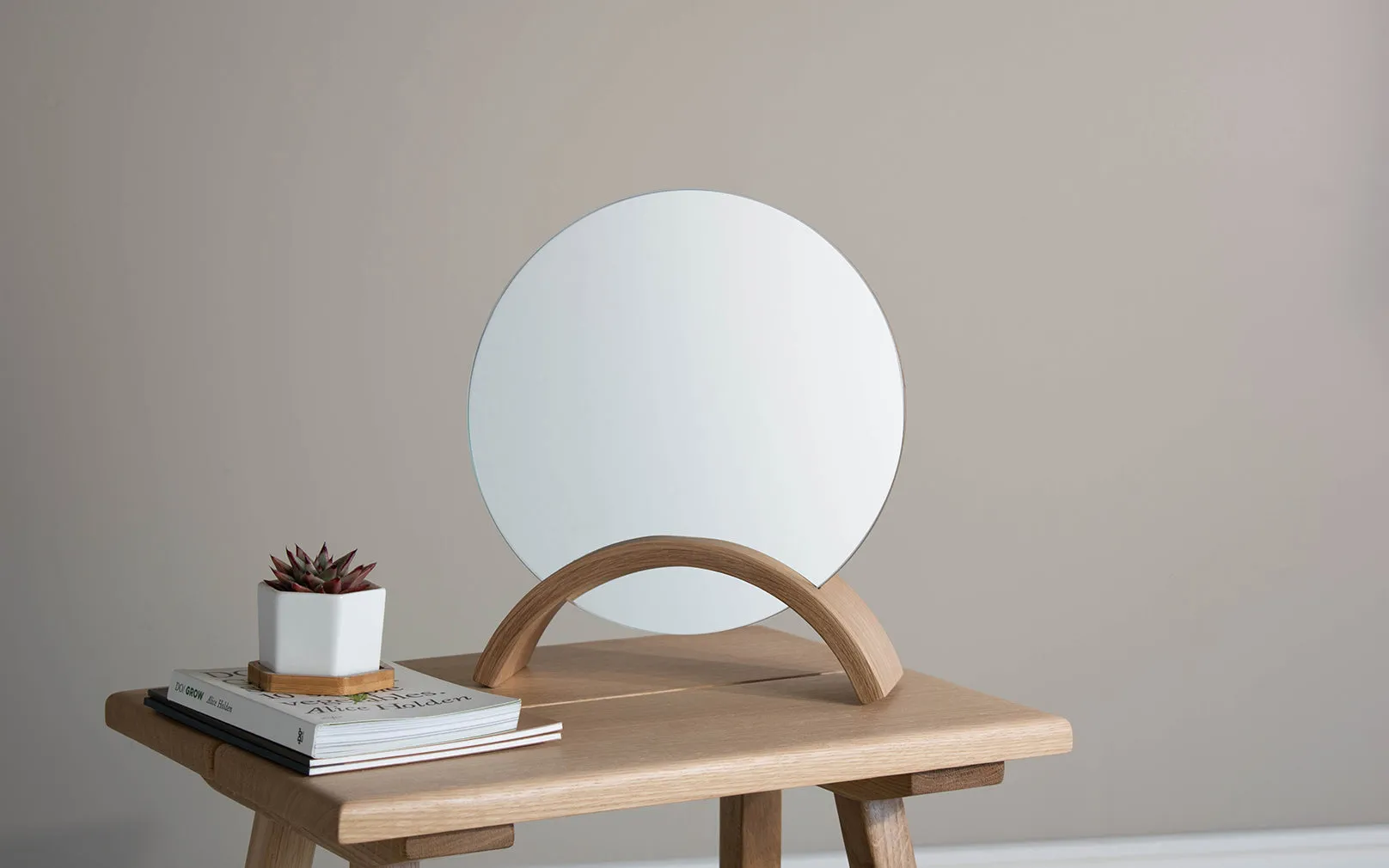 Tilner Mirror